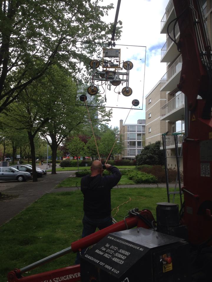 Ruit plaatsen in Leidschendam