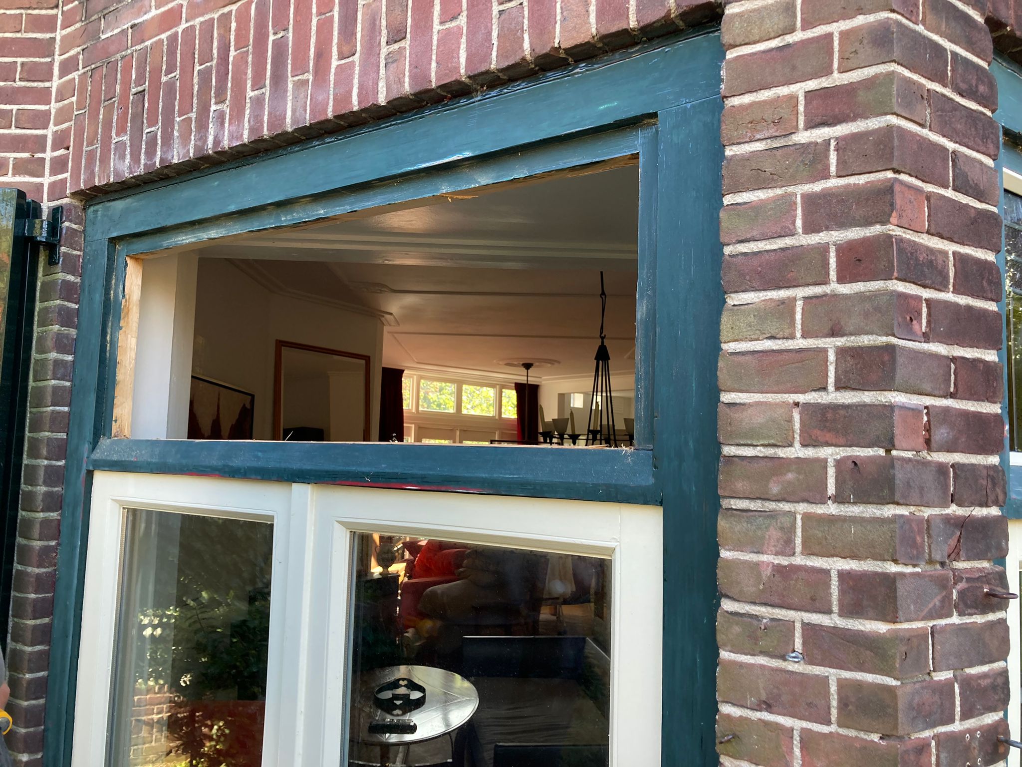 Glas en lood voor en na montage